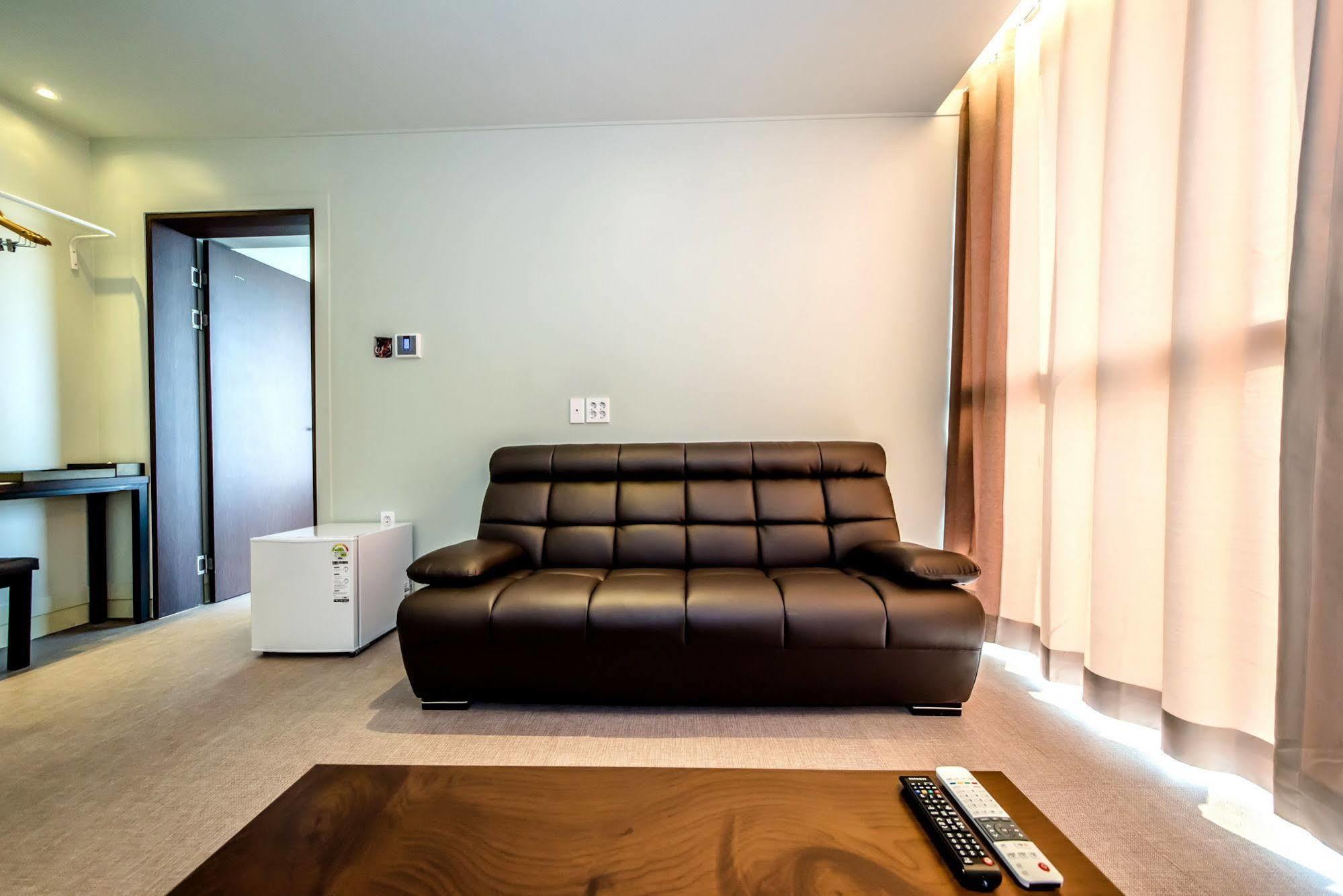 Sunrise Hotel Jungmun Branch Seogwipo Zewnętrze zdjęcie